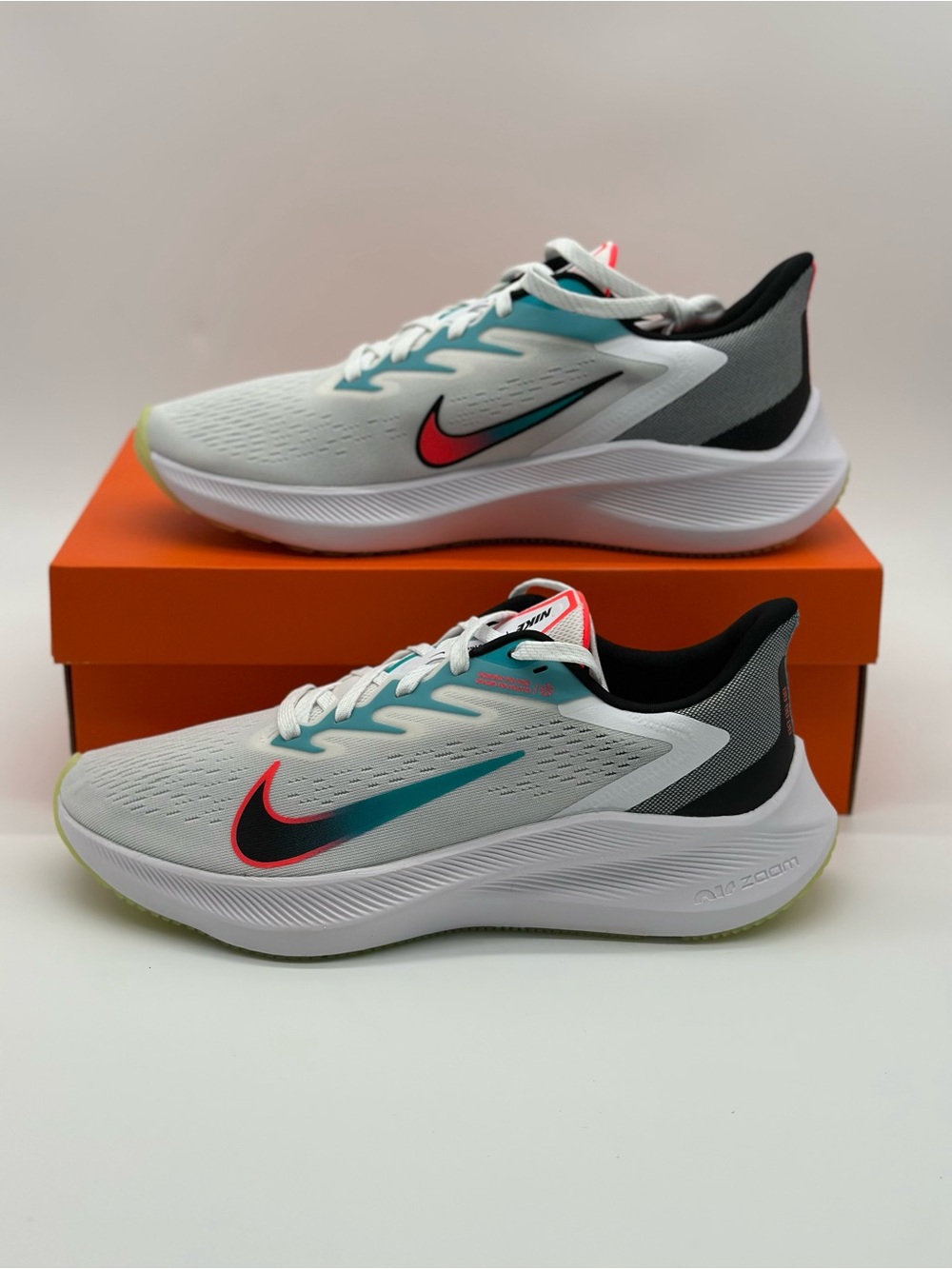 Nike White Teal Pink Accent Men's Running Sneakers